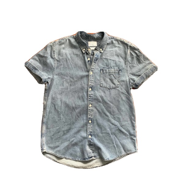 Stylish Primark Men’s Blue Denim Button-Down Short Sleeve Shirt Size XL - Picture 1 of 3